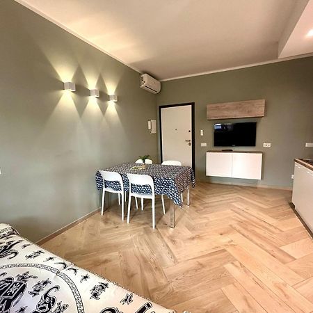 Casa Mare L.Ea. Apartment Follonica Bagian luar foto