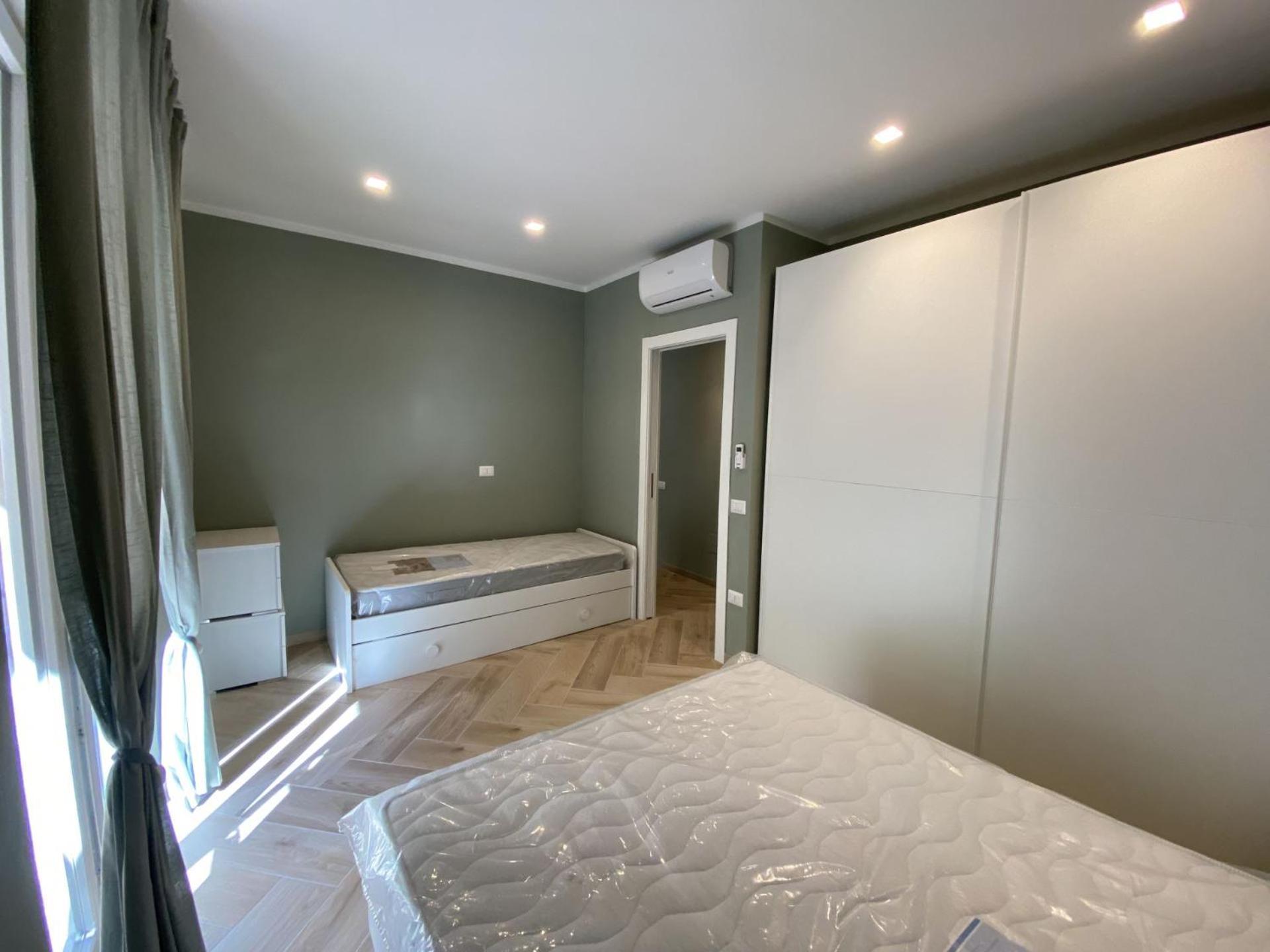 Casa Mare L.Ea. Apartment Follonica Bagian luar foto